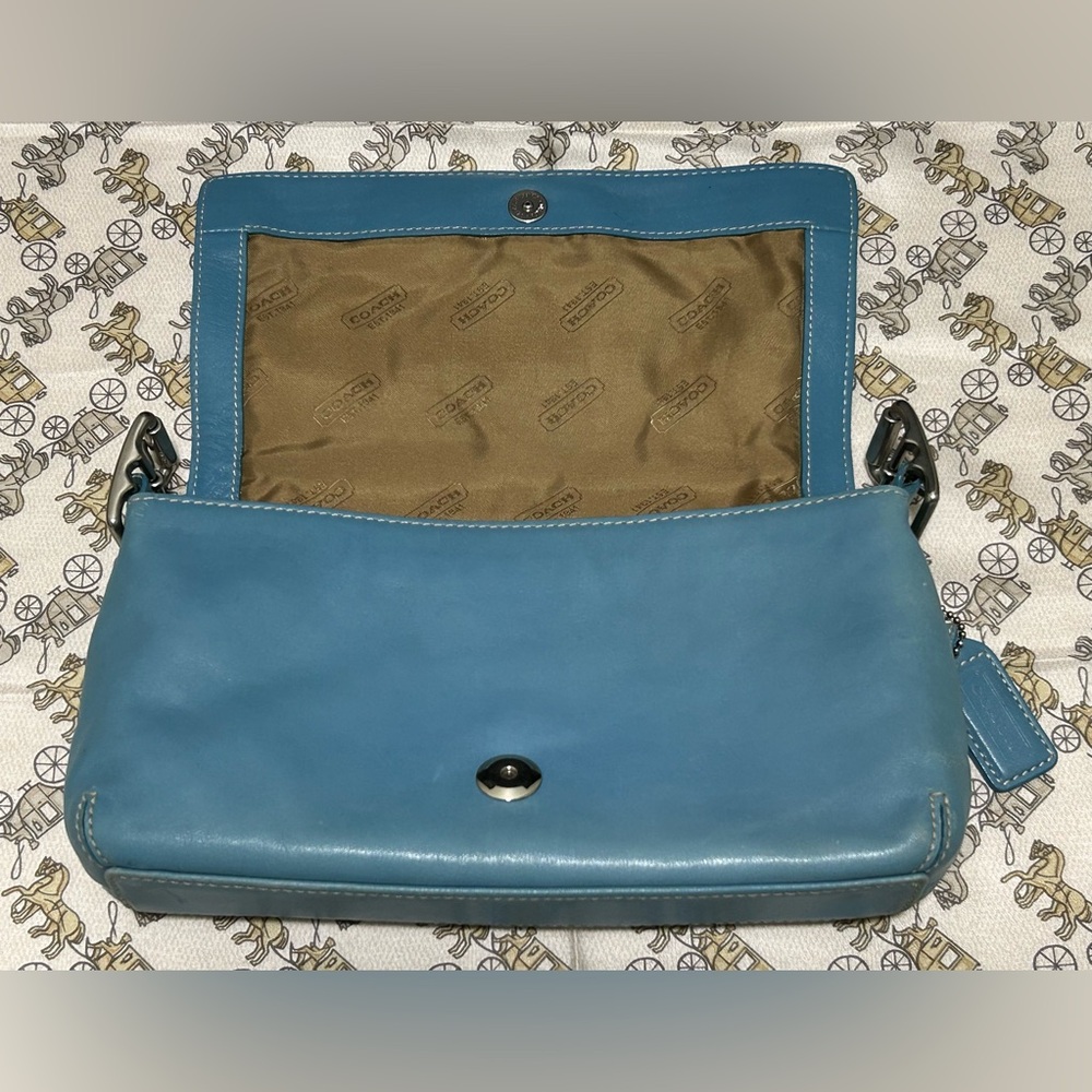 COACH Y2K ‘05 Hampton Demi Messenger Flap Convertible Strap X Body/Shoulder Bag - Picture 10 of 13